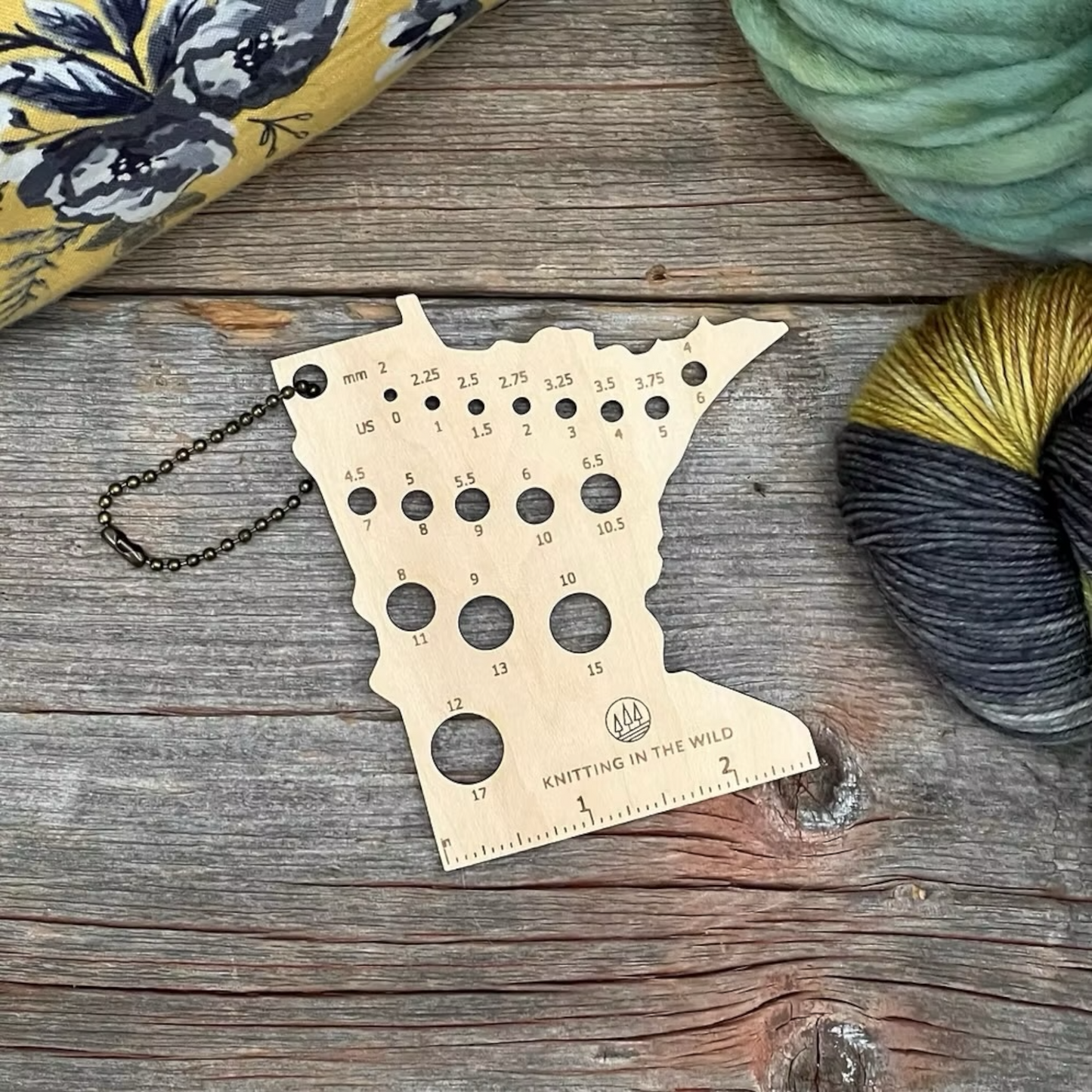 Minnesota Needle Size Checker | Knit Needle Gauge with Ruler & Chain